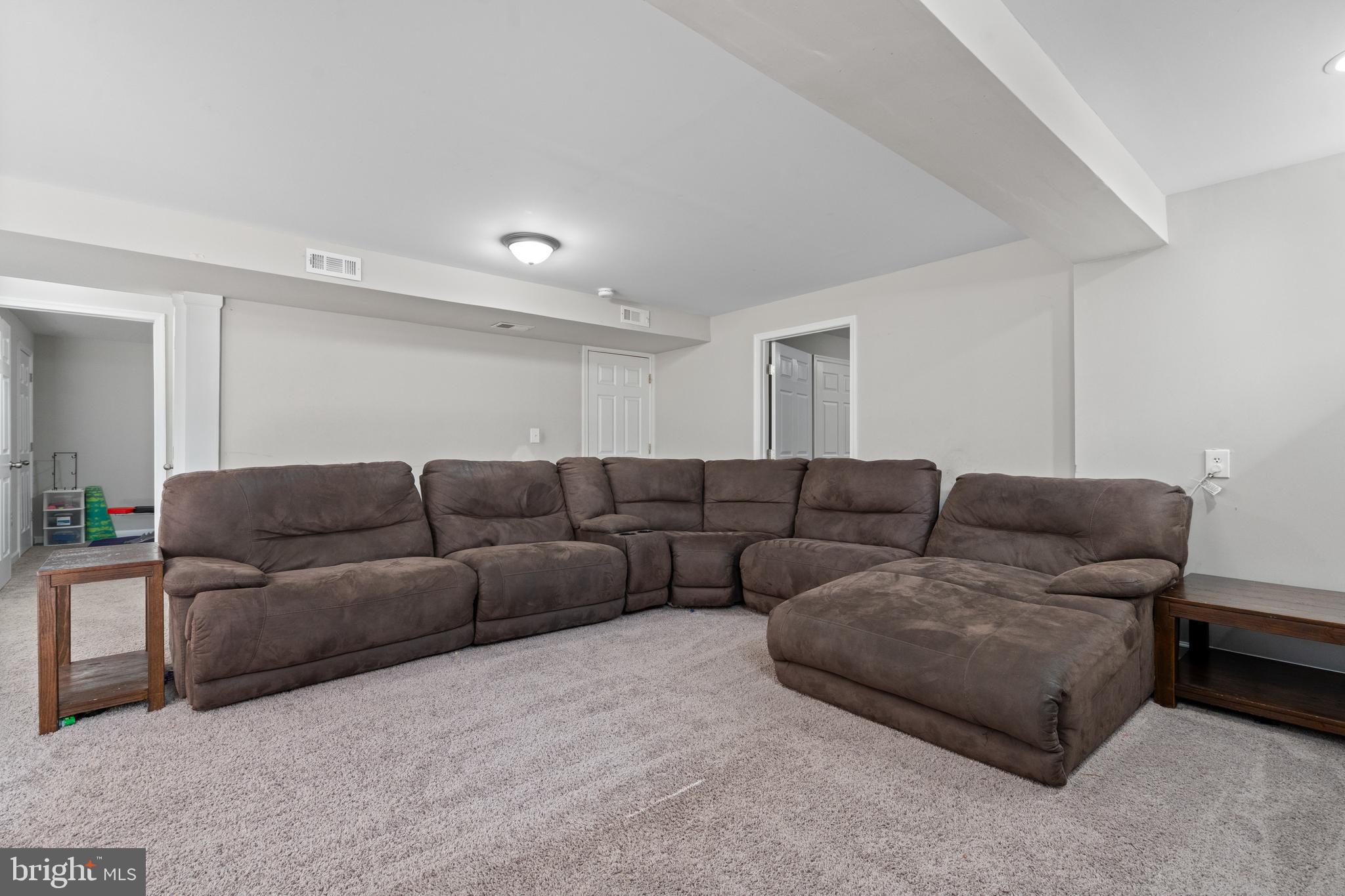 STRATFORD PLACE - Residential