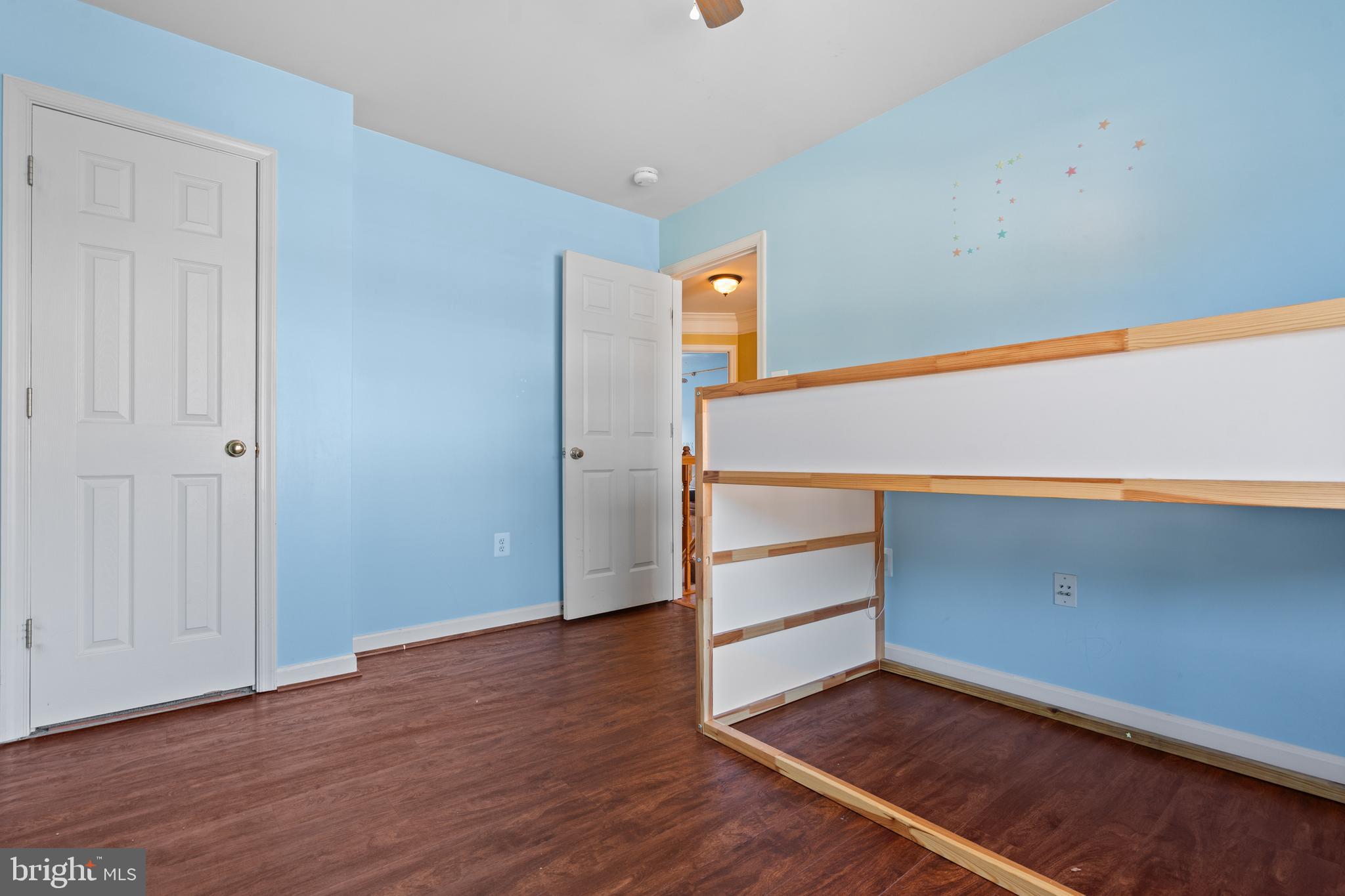 STRATFORD PLACE - Residential