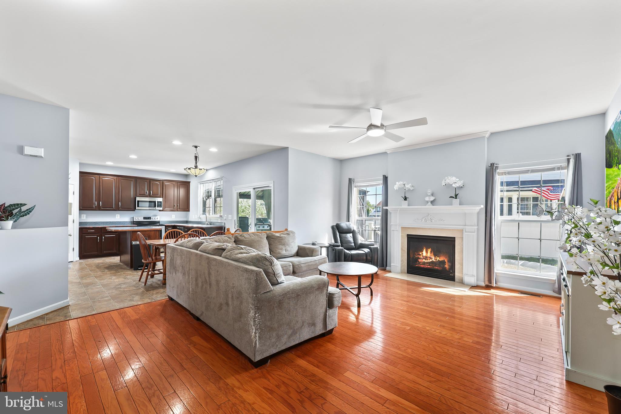 STRATFORD PLACE - Residential