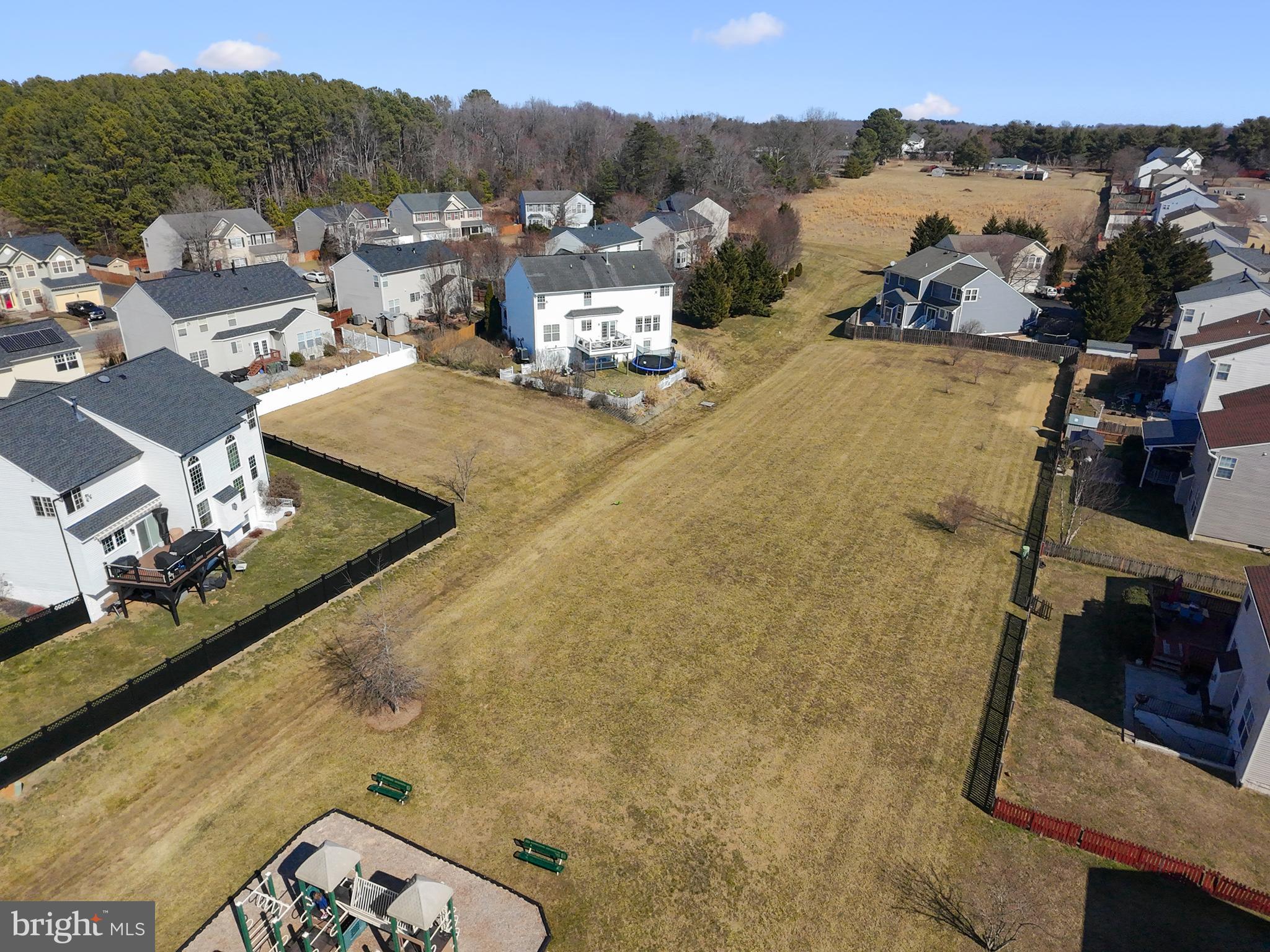 STRATFORD PLACE - Residential