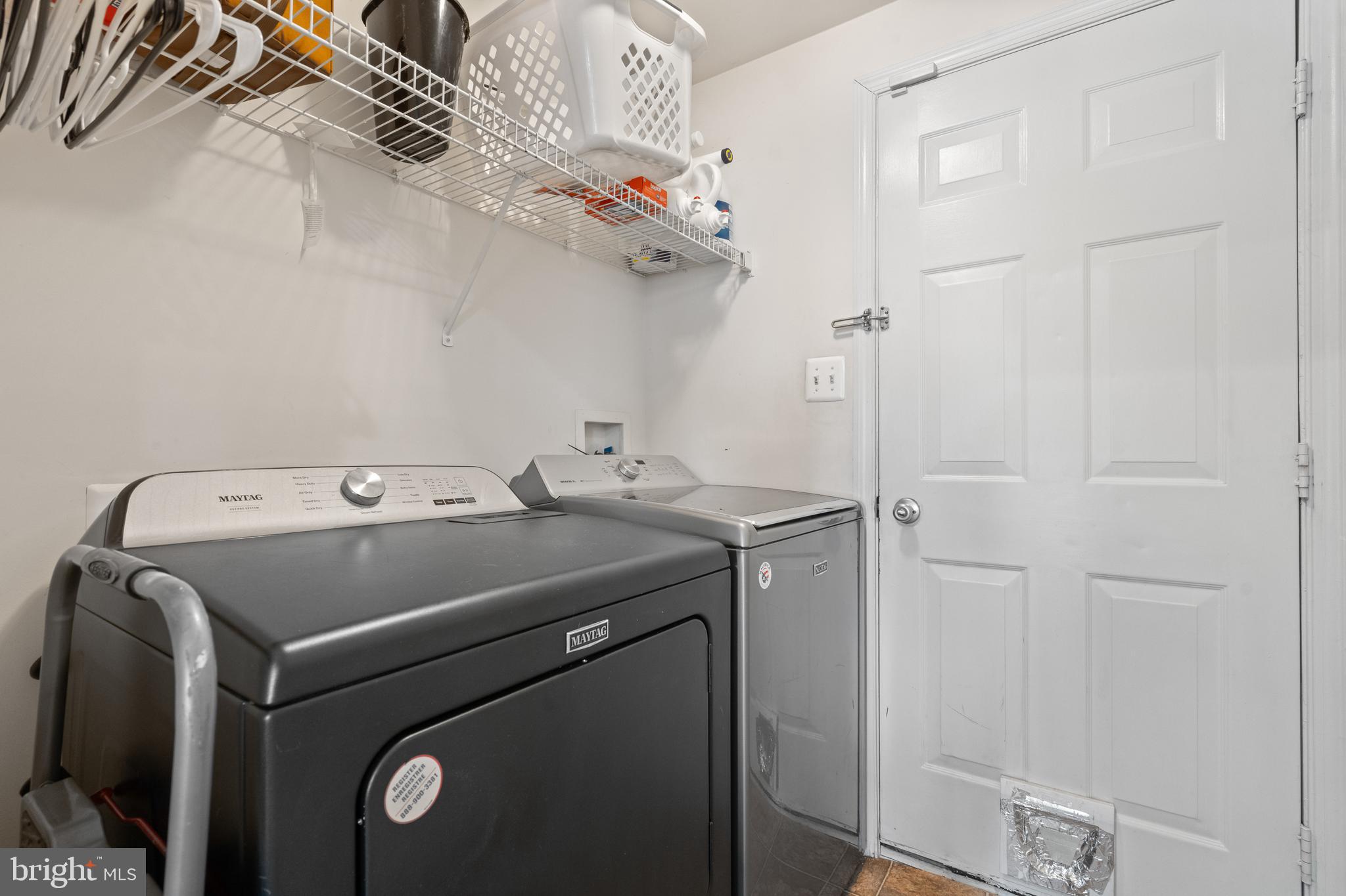 STRATFORD PLACE - Residential