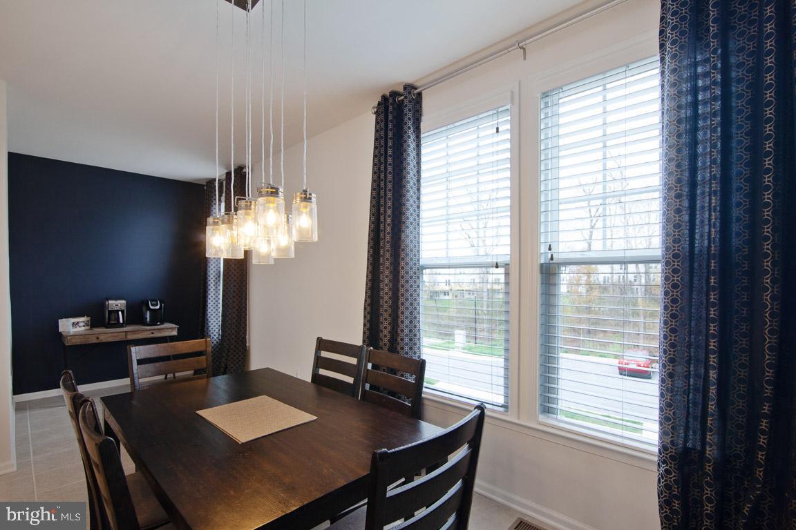 FIELDSTONE - Residential