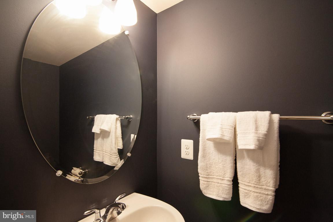 FIELDSTONE - Residential