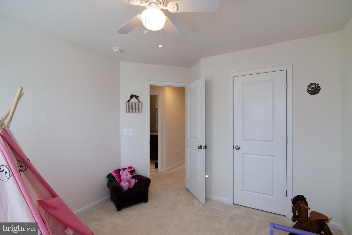 FIELDSTONE - Residential