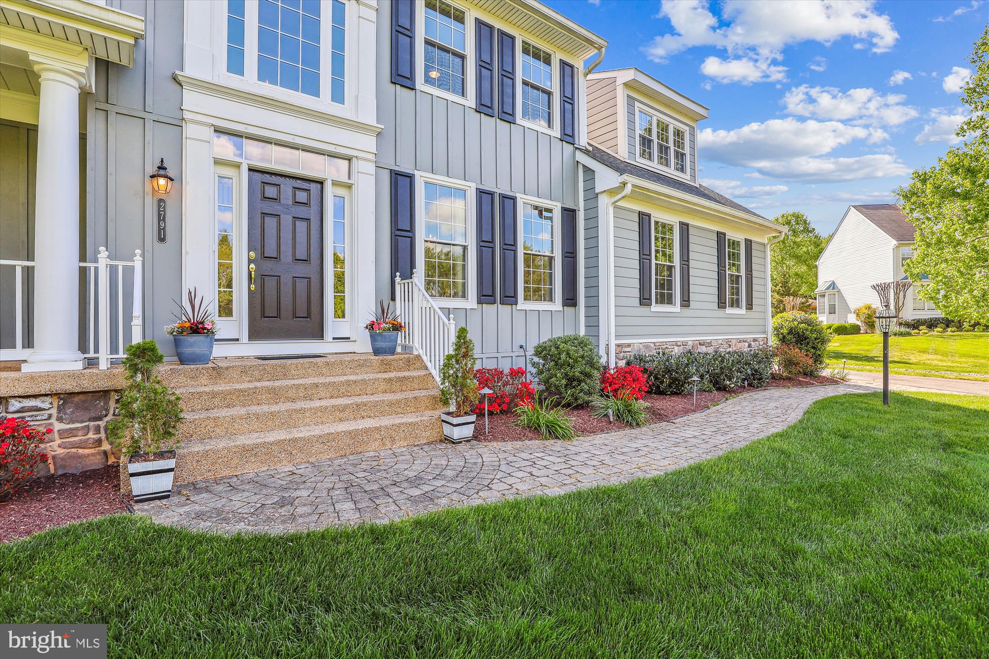 CROSSFIELDS - Residential