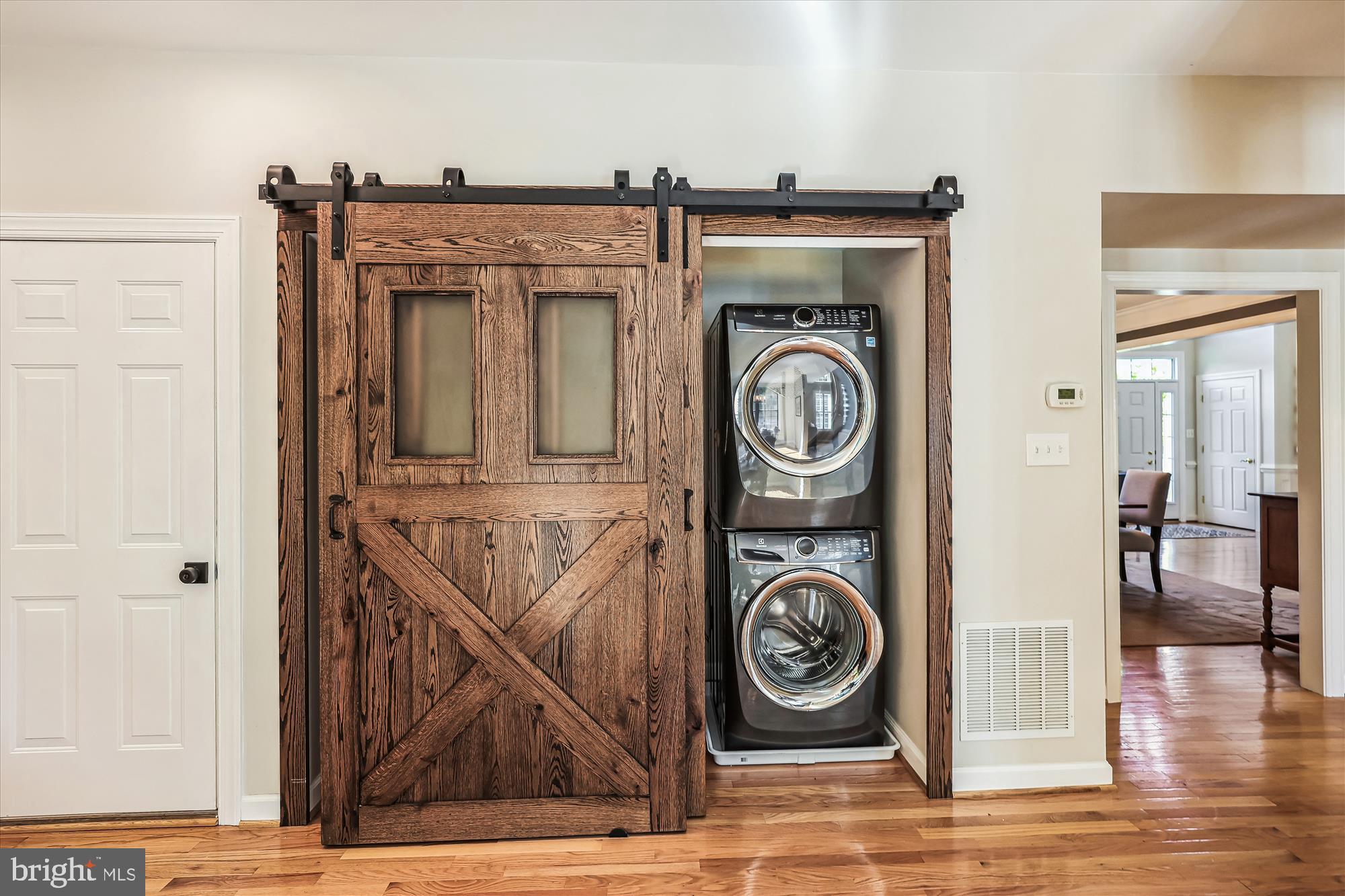 CROSSFIELDS - Residential