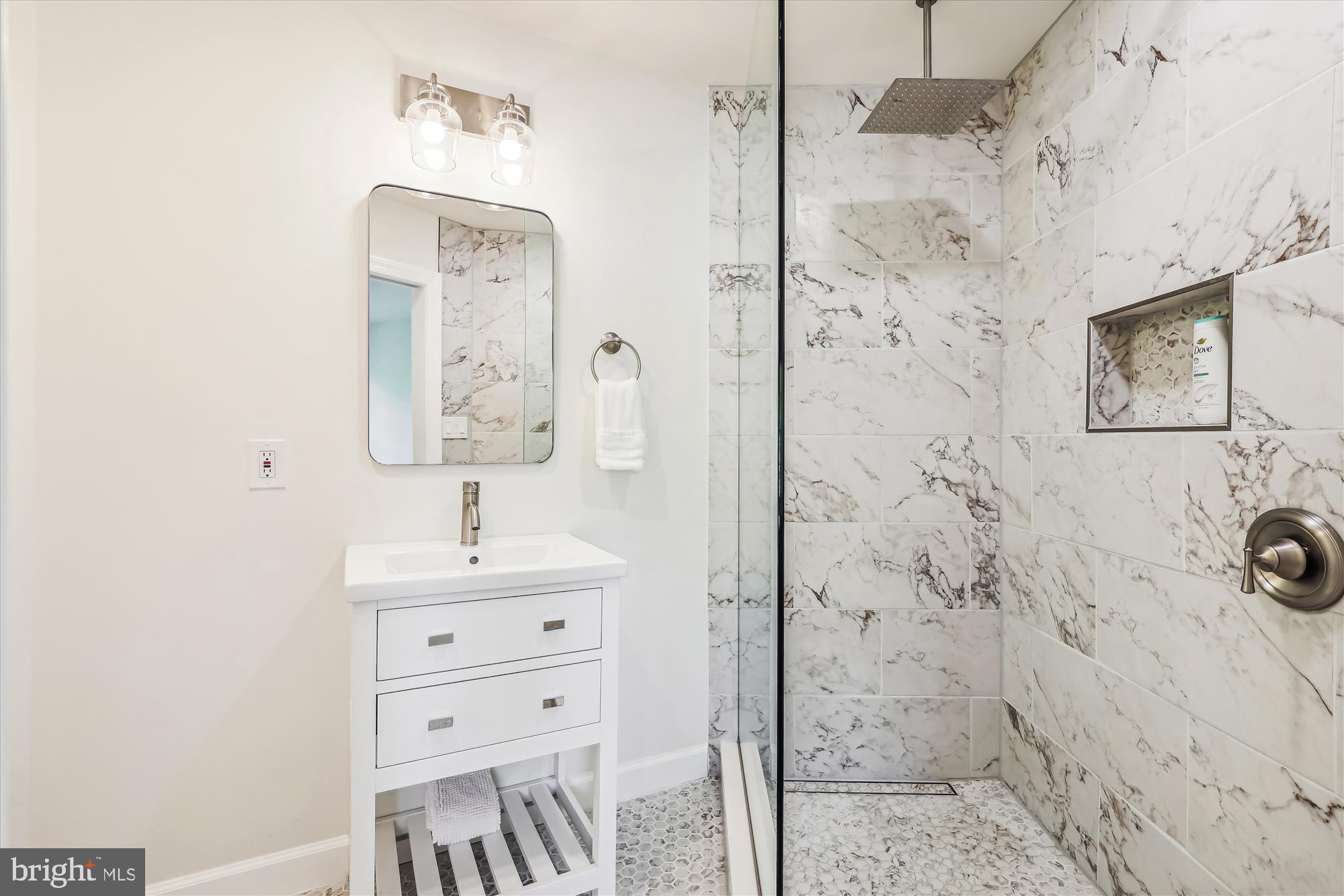 CROSSFIELDS - Residential