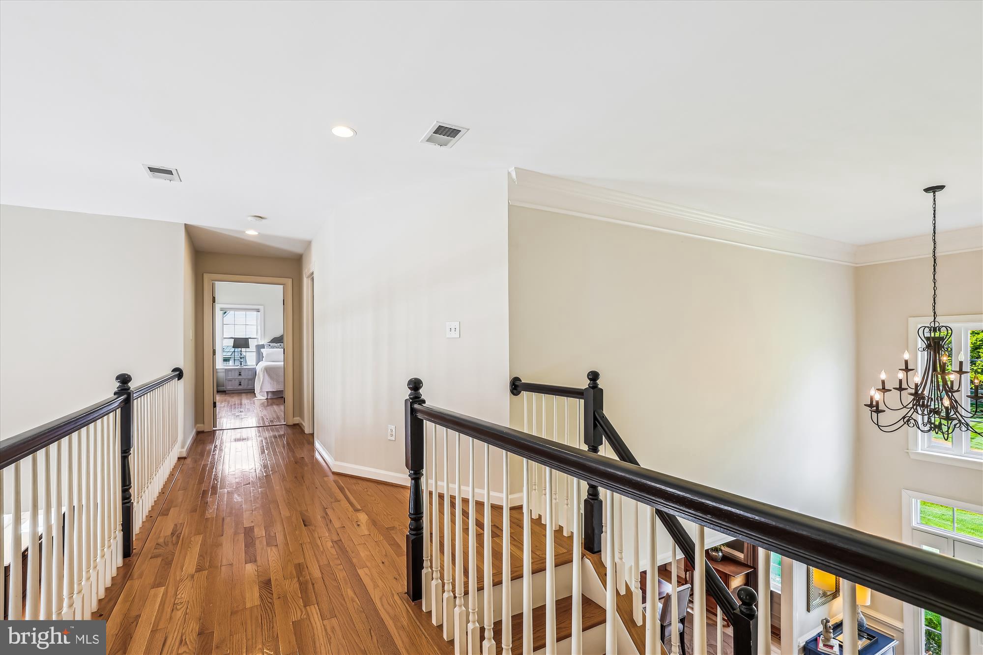 CROSSFIELDS - Residential