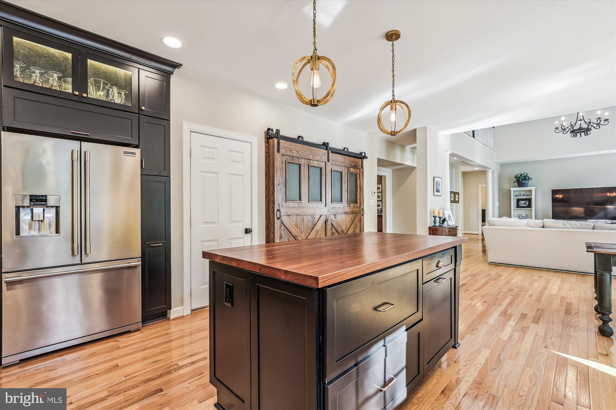 CROSSFIELDS - Residential