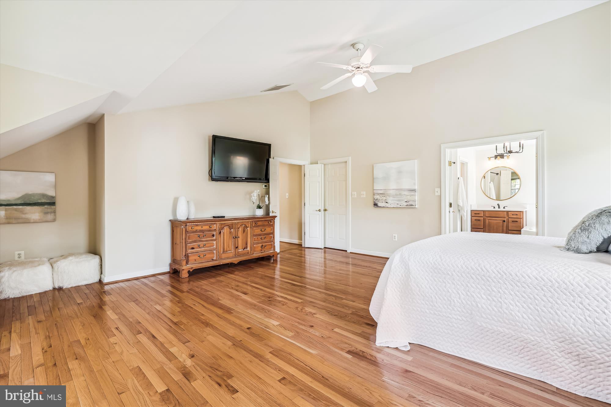 CROSSFIELDS - Residential