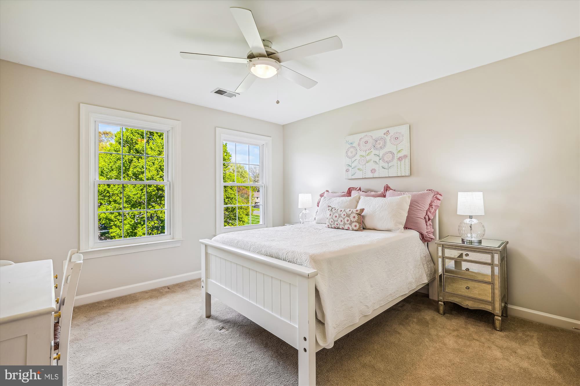 CROSSFIELDS - Residential