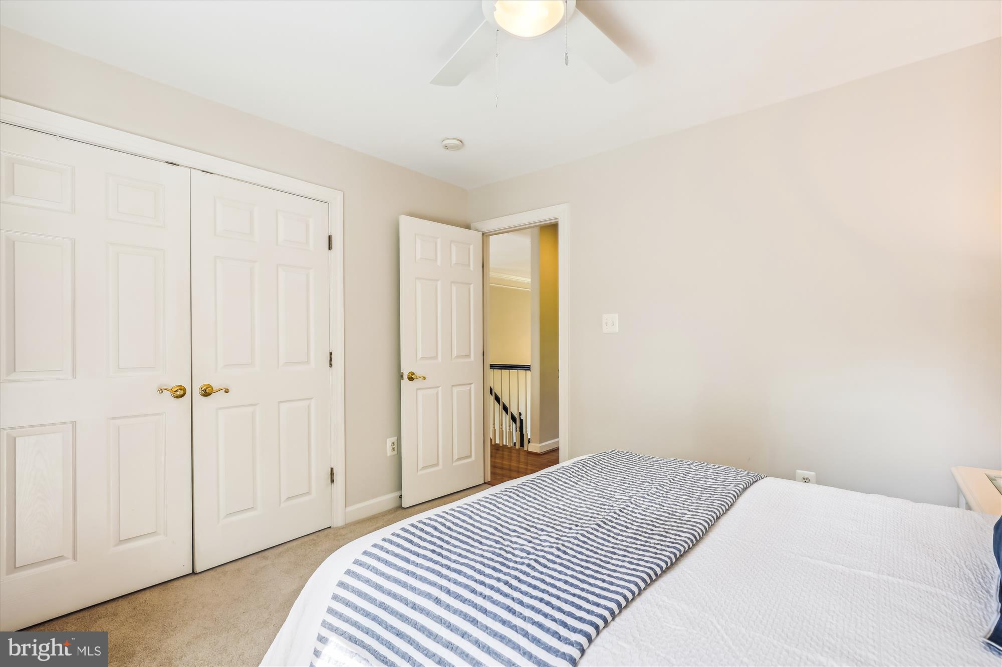 CROSSFIELDS - Residential