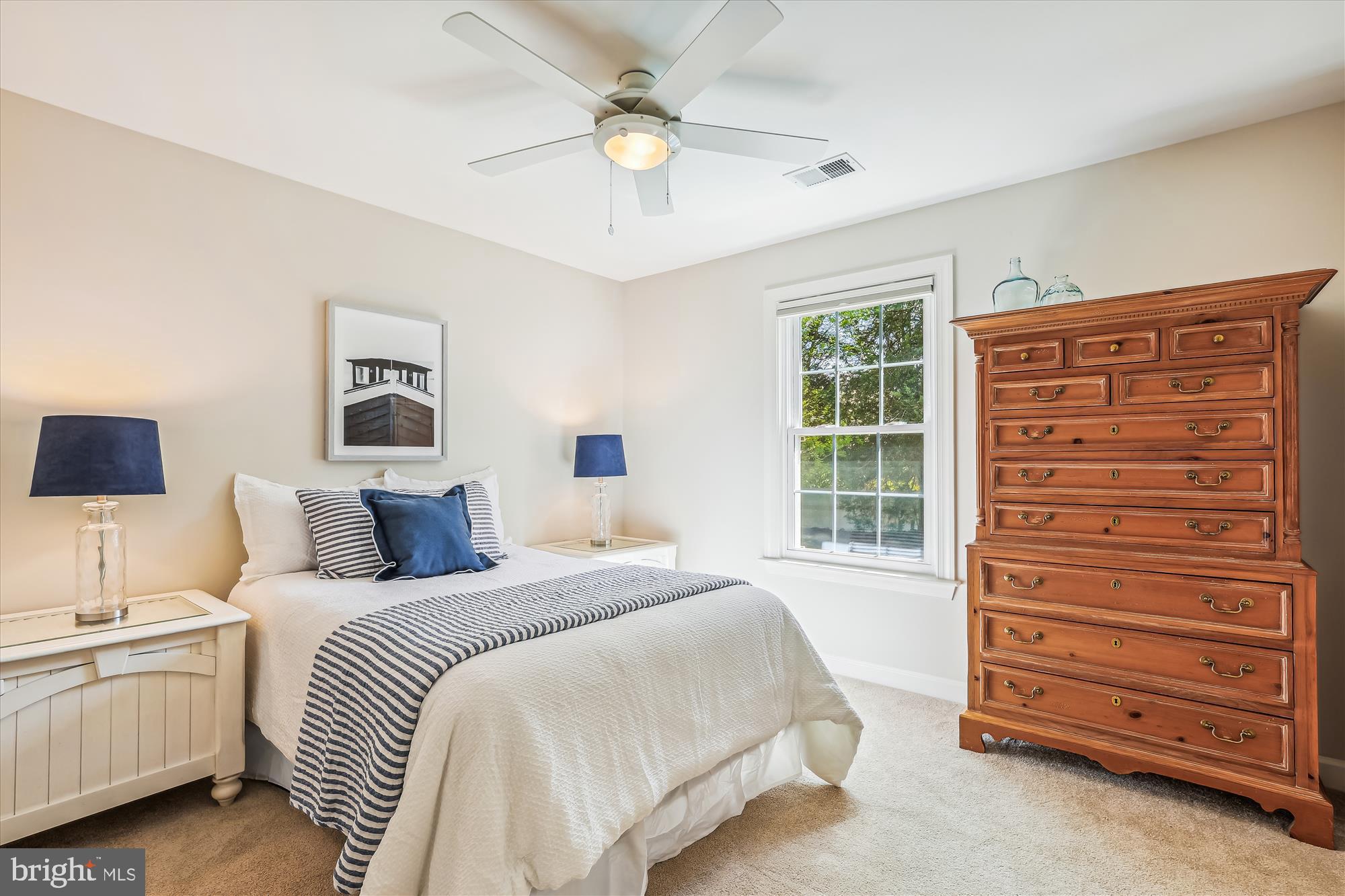 CROSSFIELDS - Residential