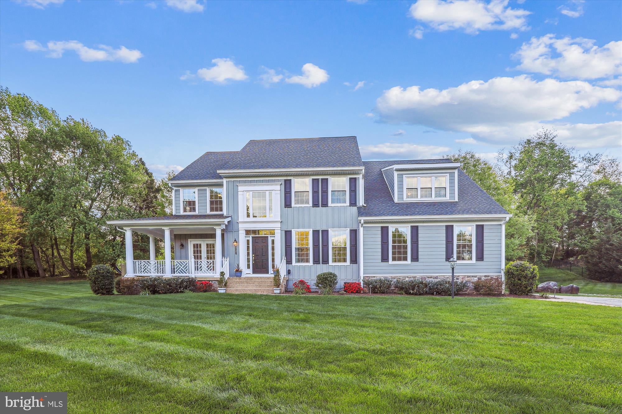 CROSSFIELDS - Residential