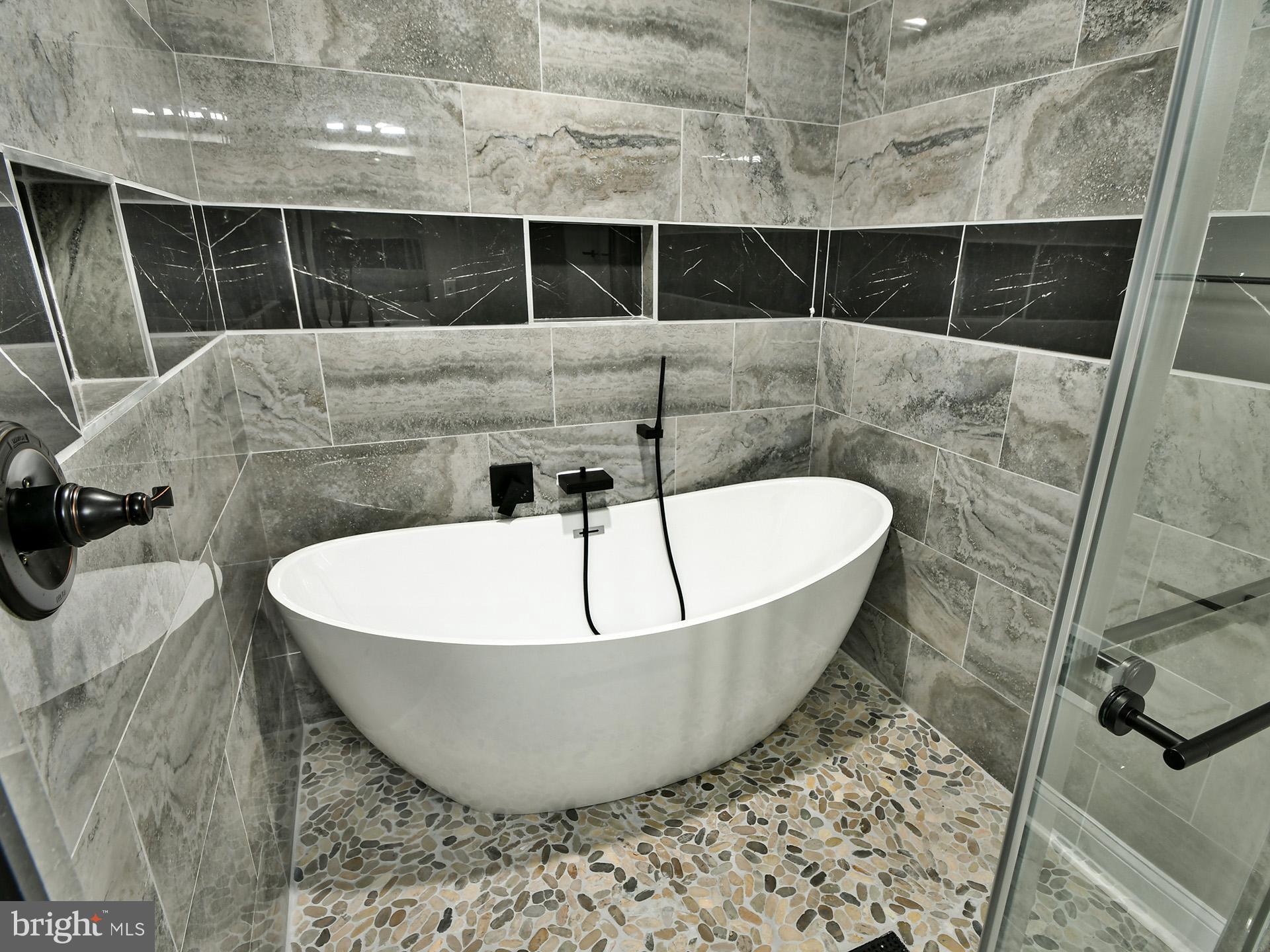 BEREA-BIDDLE STREET HISTORIC DISTRICT - Residential