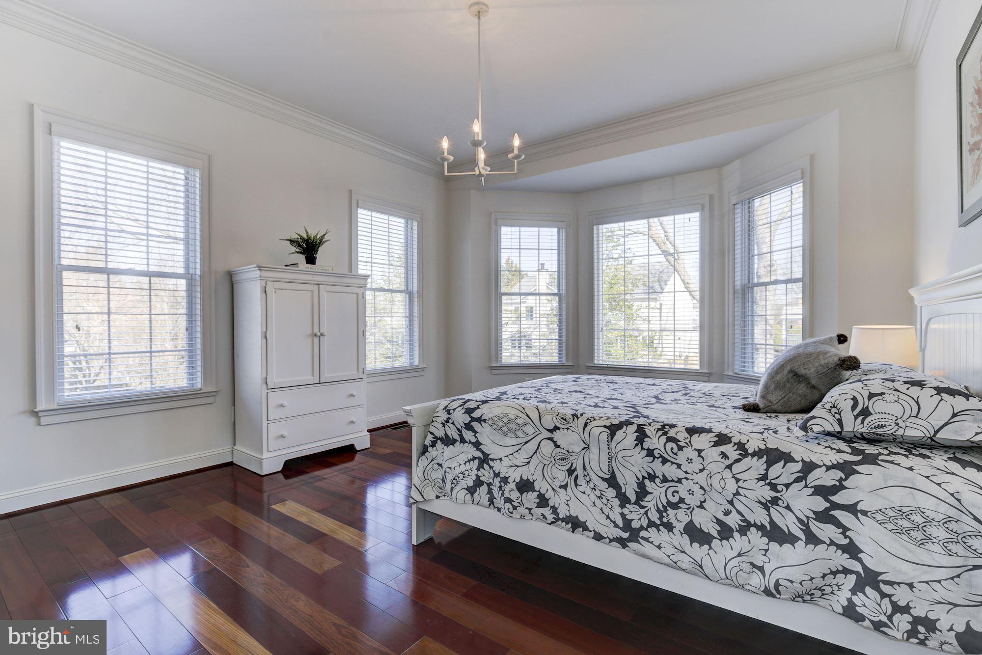 CHESTERBROOK GARDENS - Residential