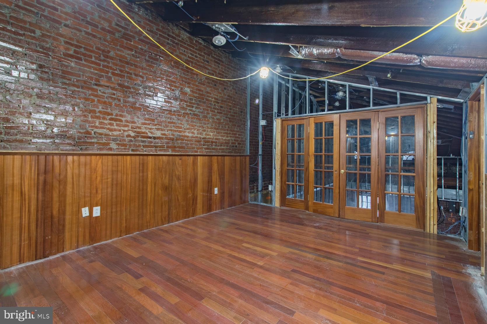 OLD CITY - Residential