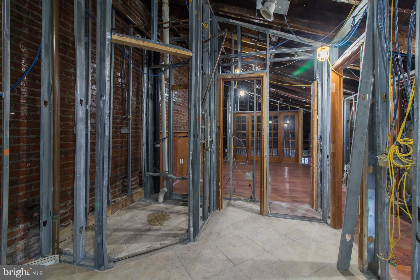 OLD CITY - Residential