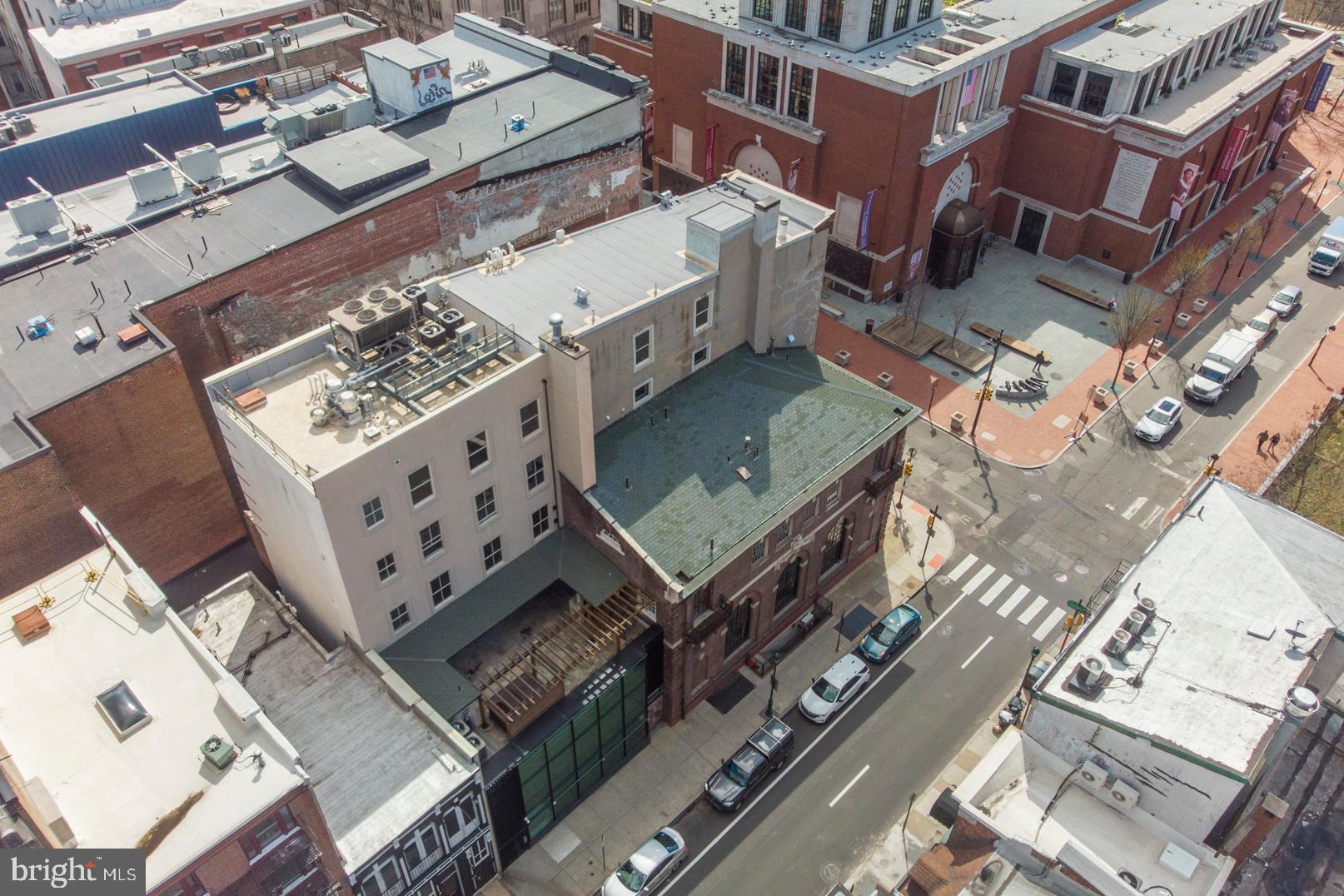 OLD CITY - Residential