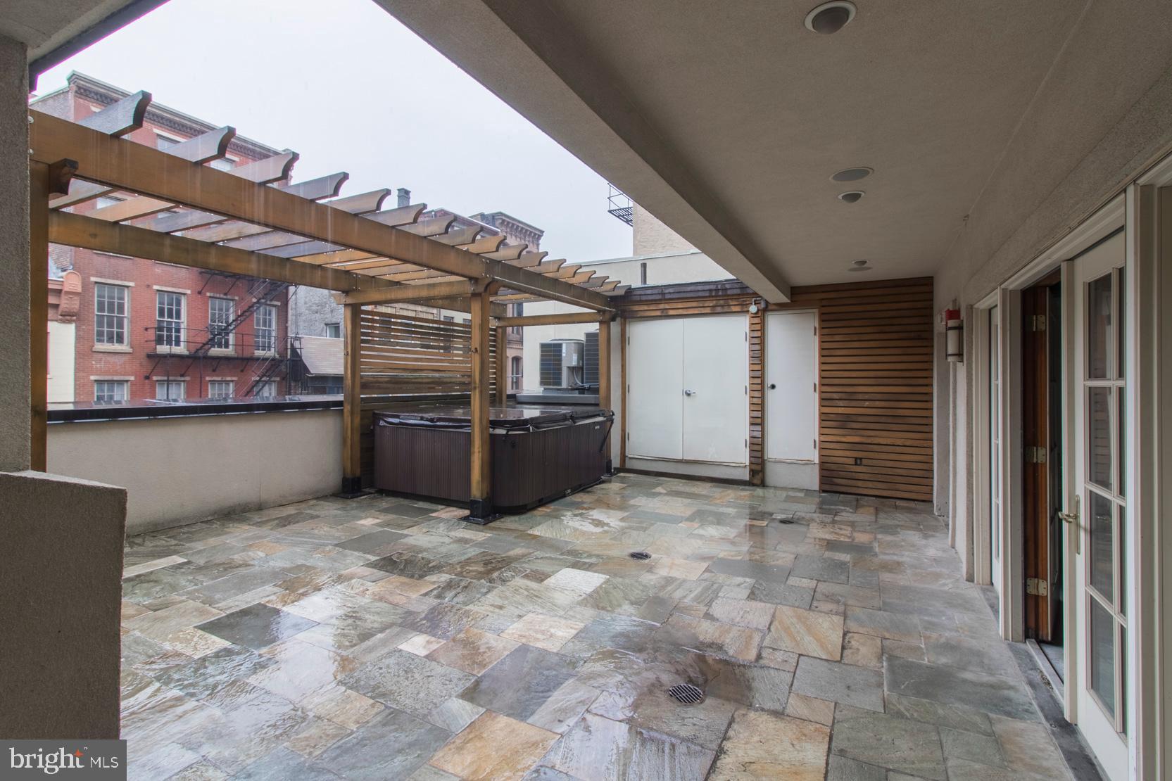 OLD CITY - Residential