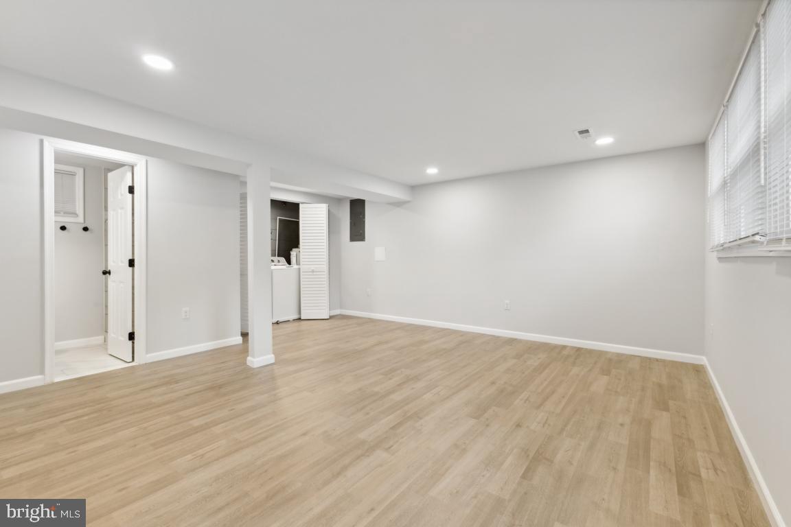 DALE CITY - Residential