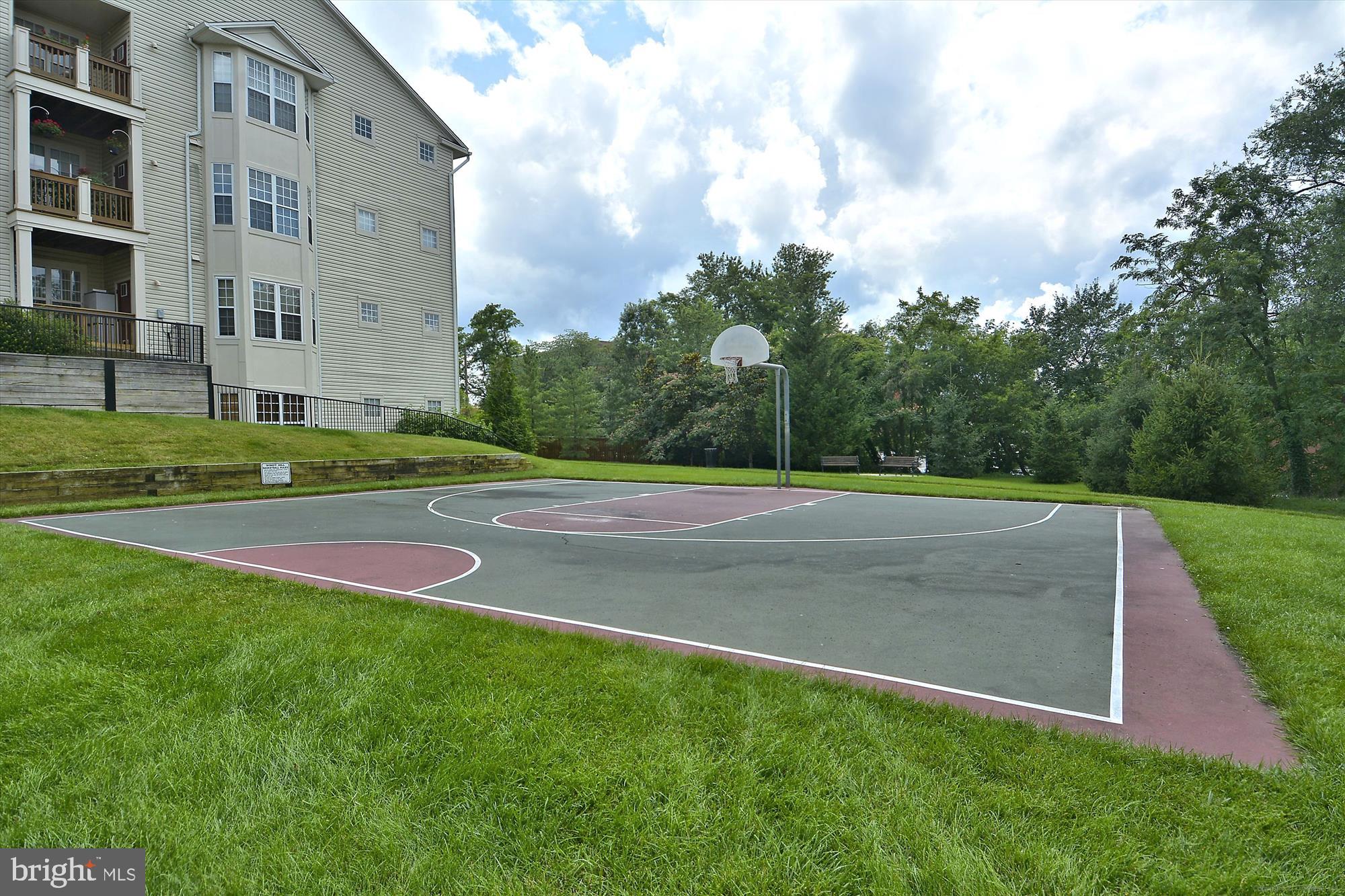 WINDY HILL AT LINCOLNIA - Residential