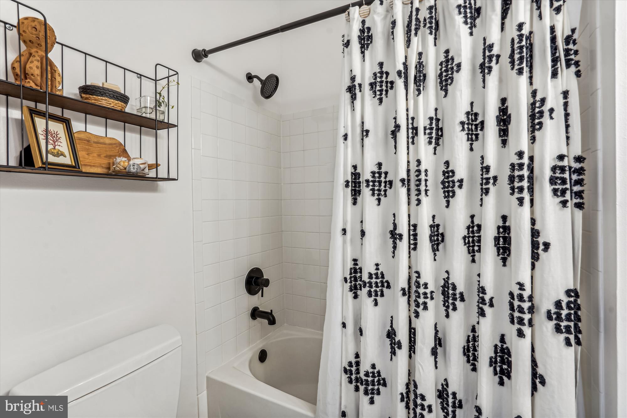 WINDY HILL AT LINCOLNIA - Residential