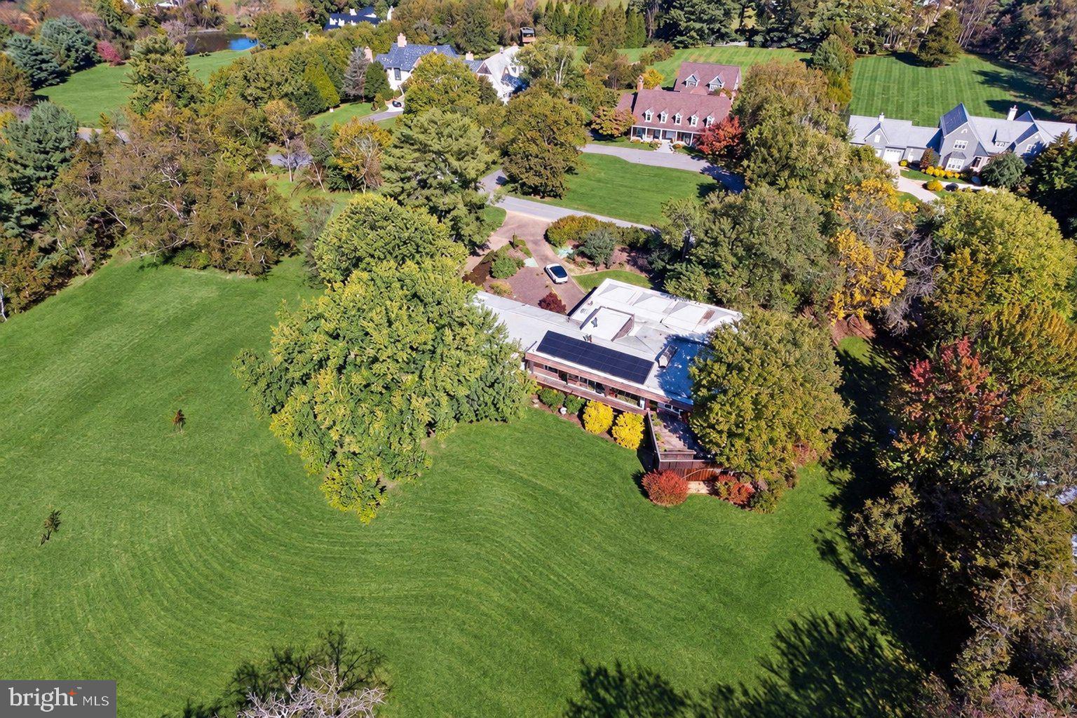 10616 RED BARN LANE