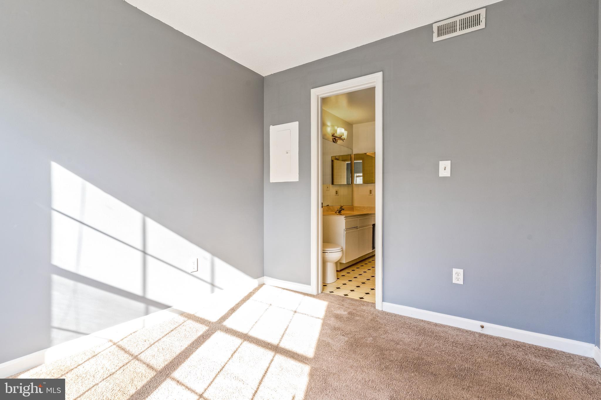 THE VISTAS - Residential Lease