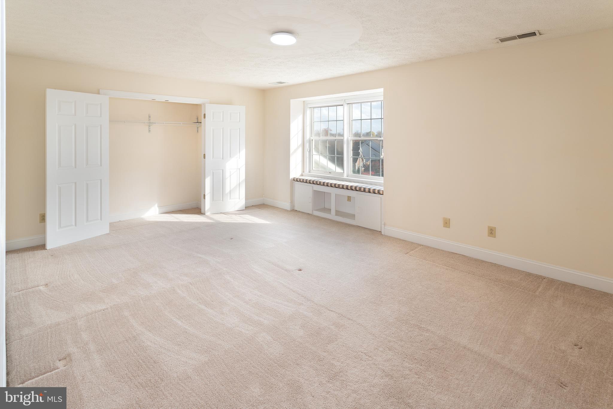 RAVENWING - Residential