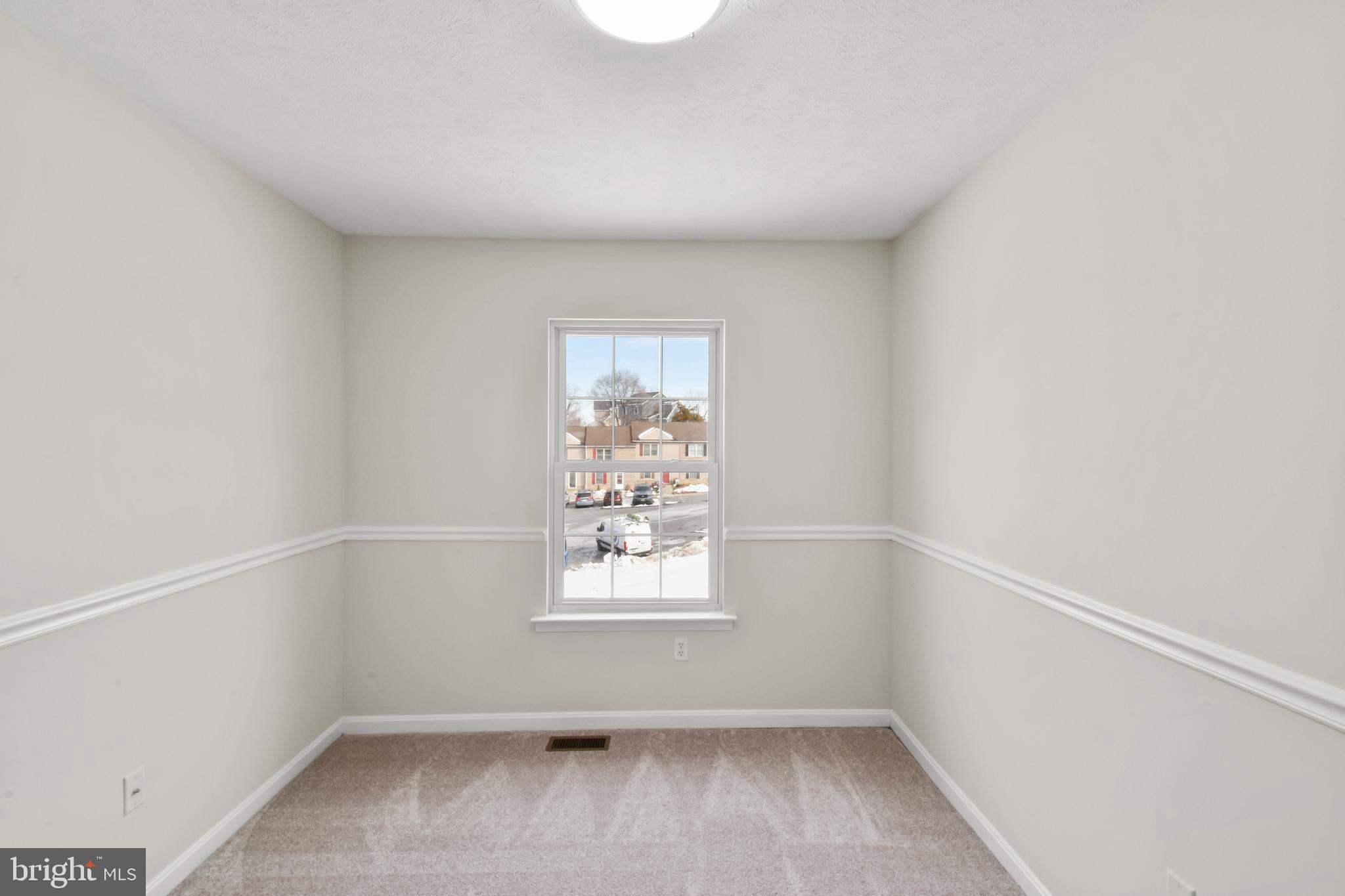 SUNSET VILLAS - Residential