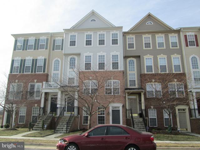 POWELLS RUN VILLAGE COND - Residential