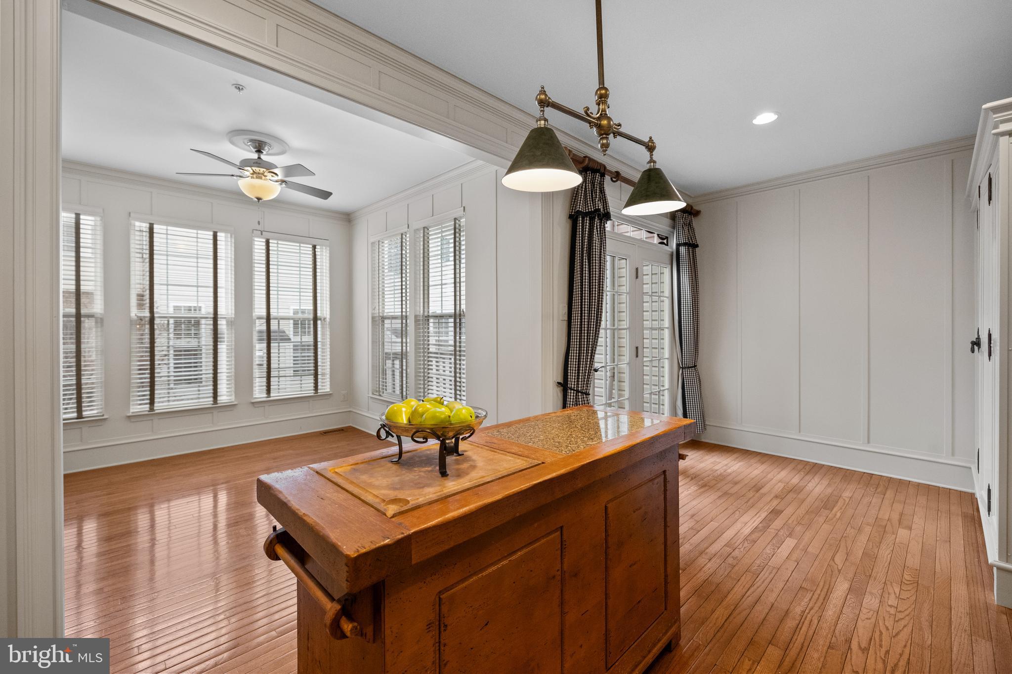 CAMERON STATION - Residential