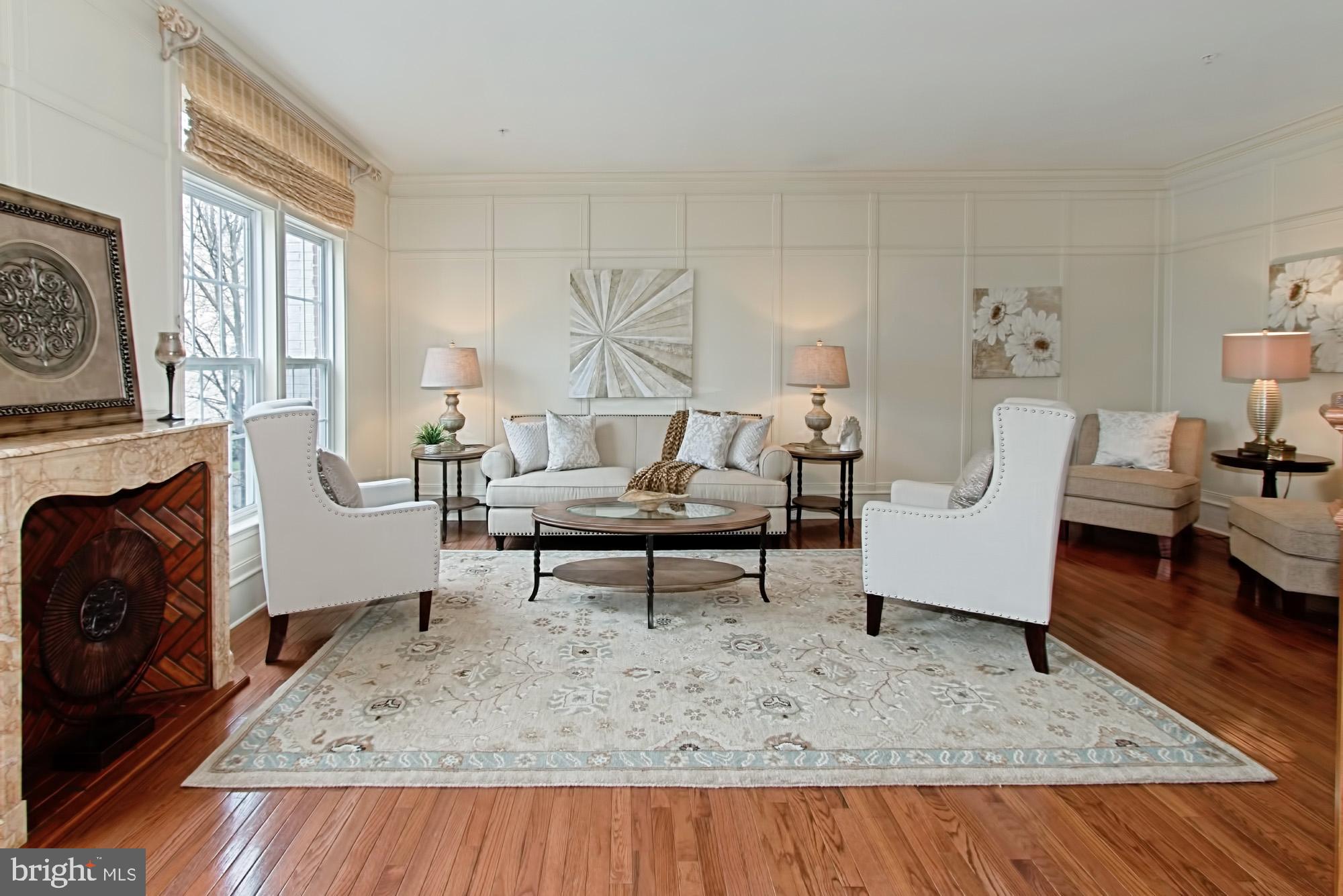 CAMERON STATION - Residential