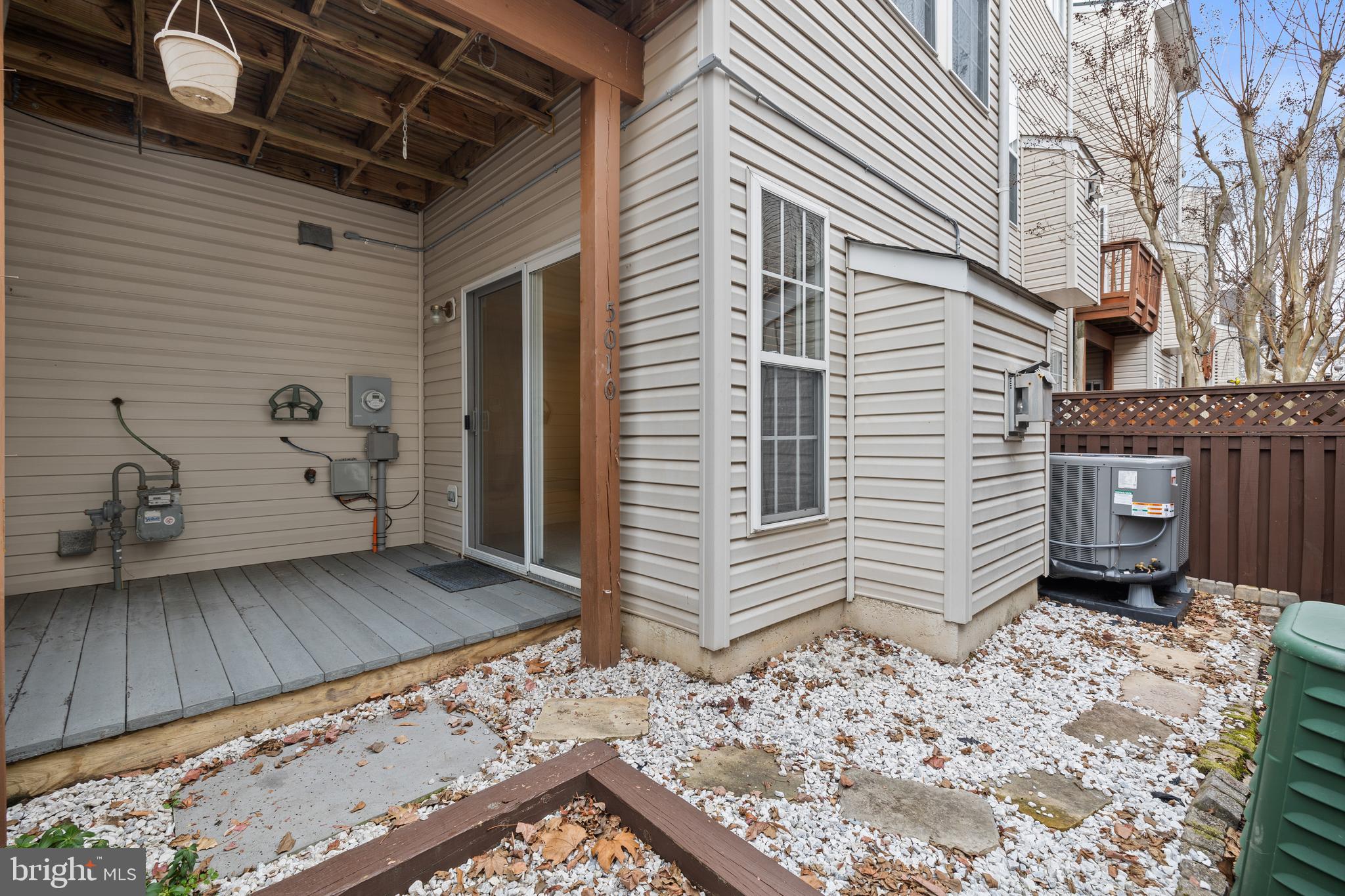 CAMERON STATION - Residential