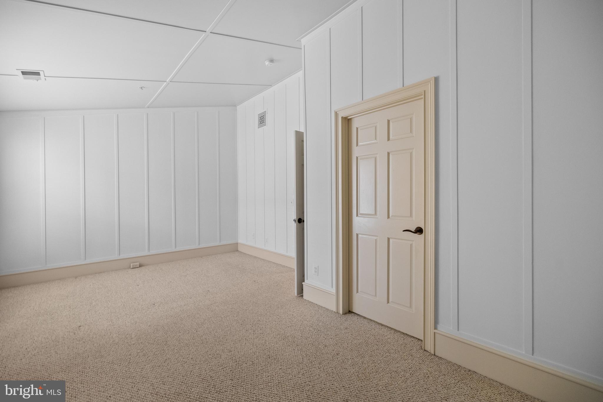 CAMERON STATION - Residential