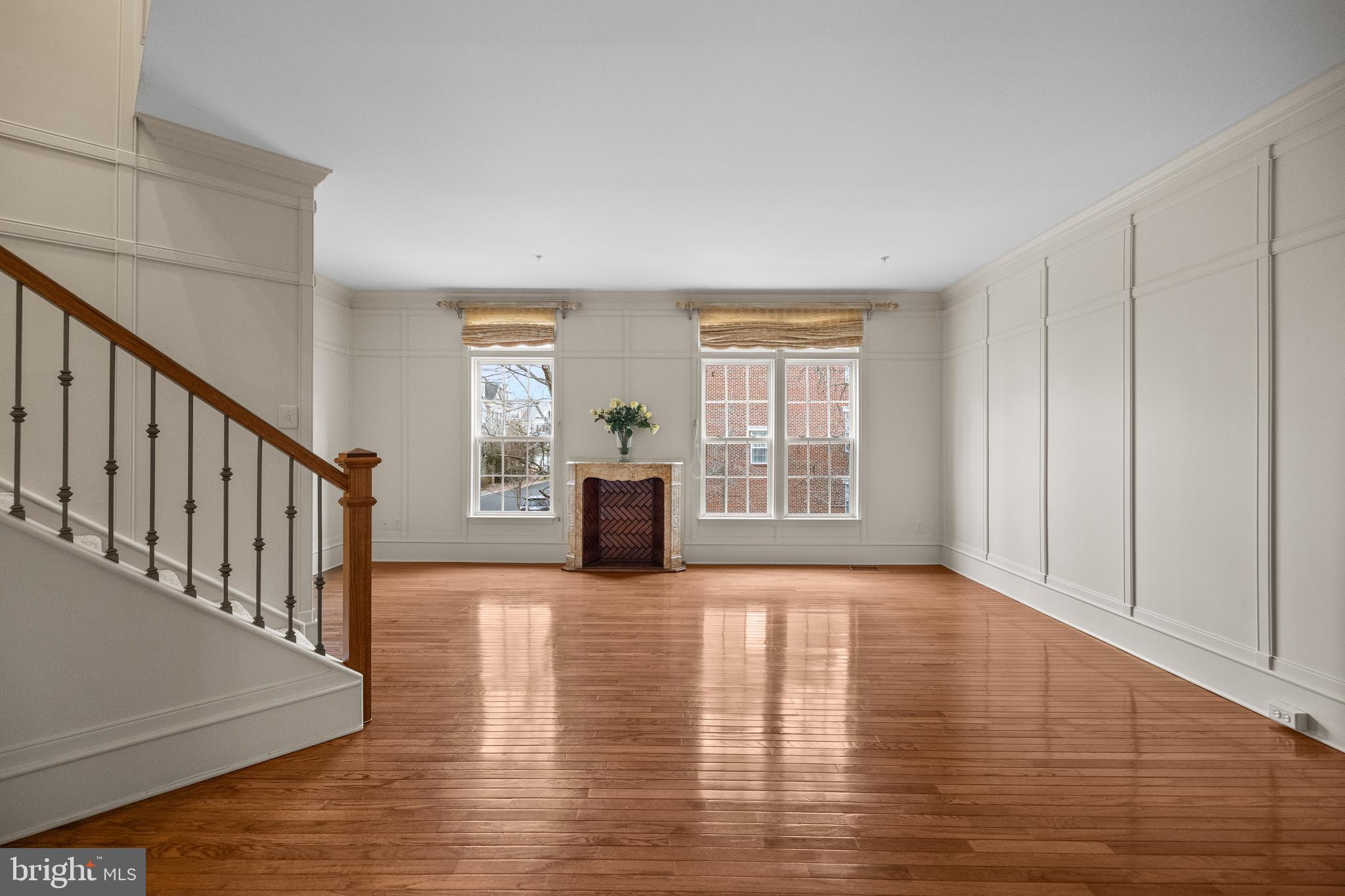 CAMERON STATION - Residential