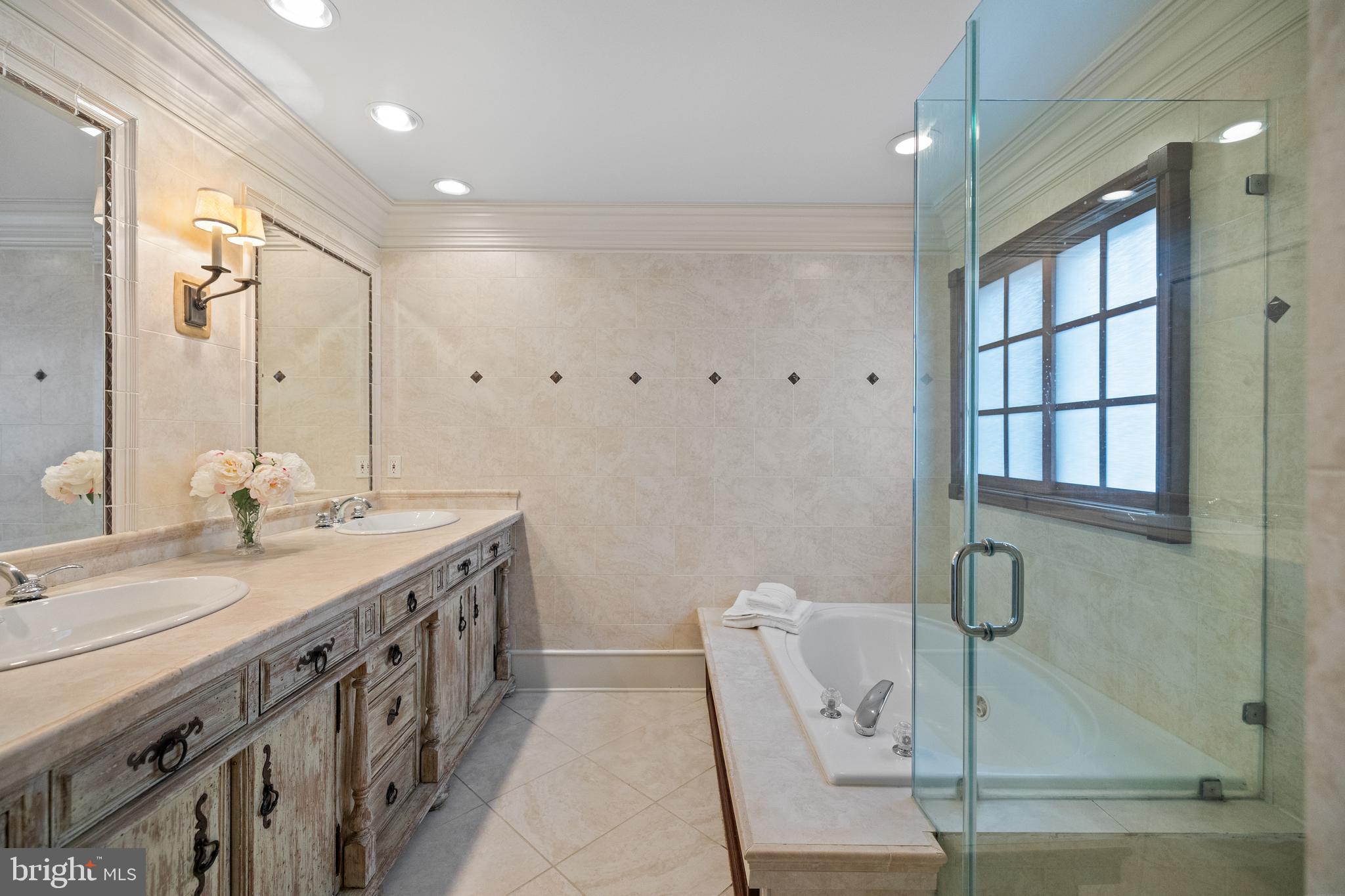 CAMERON STATION - Residential