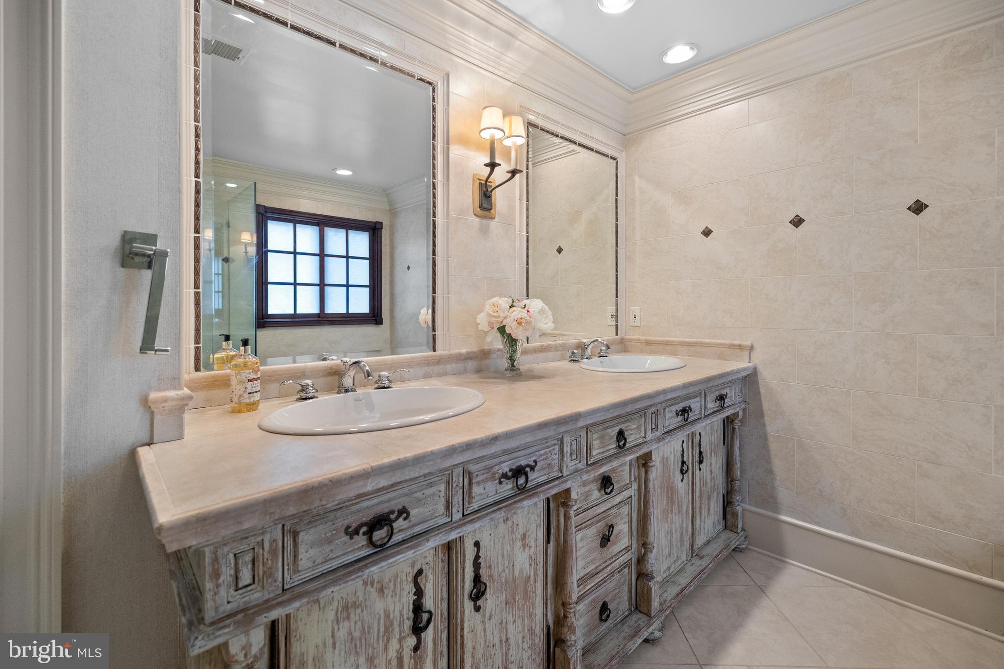 CAMERON STATION - Residential