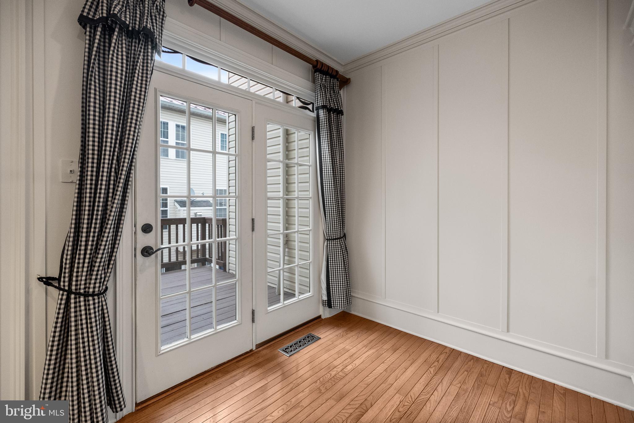 CAMERON STATION - Residential