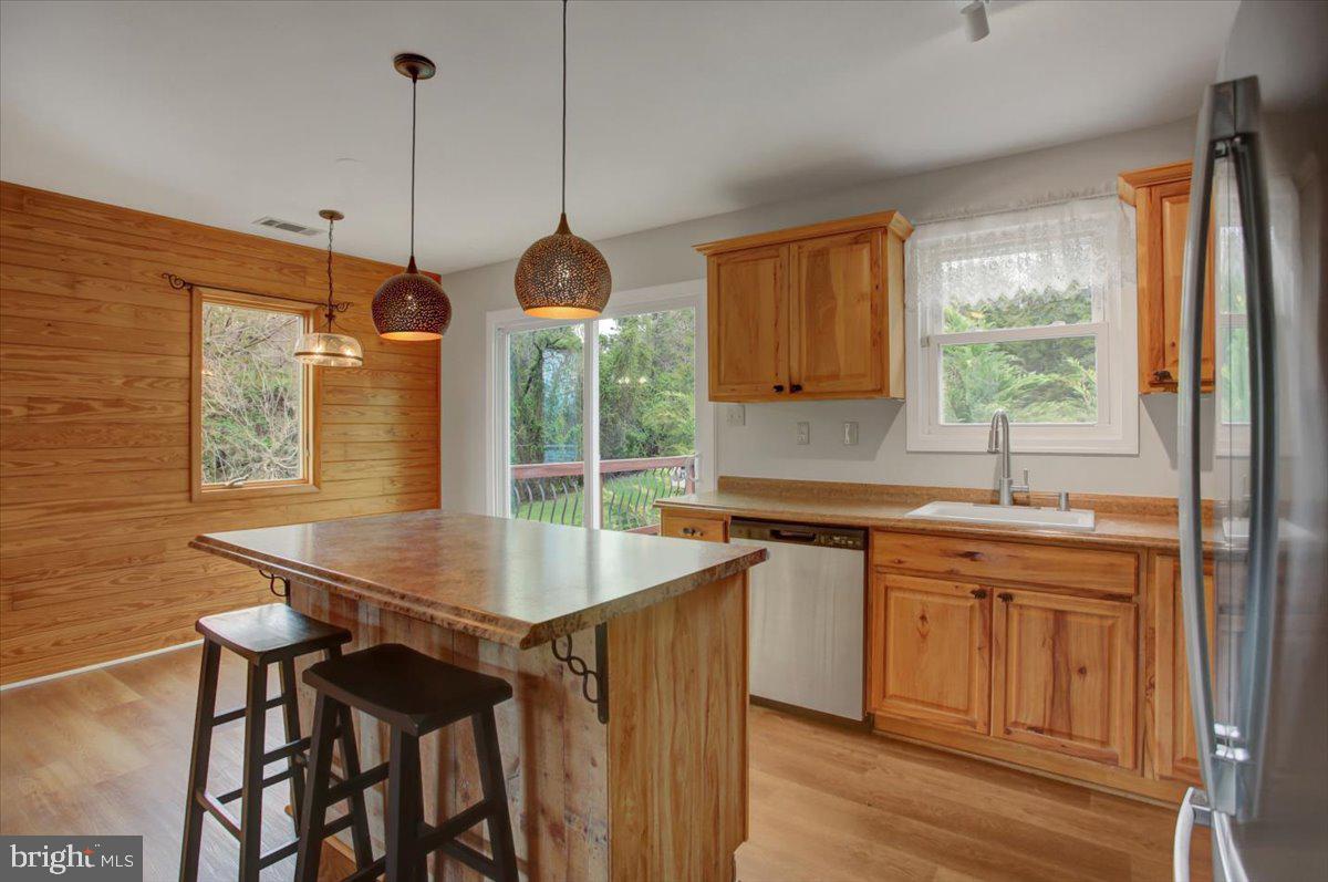 KEEDYSVILLE - Residential