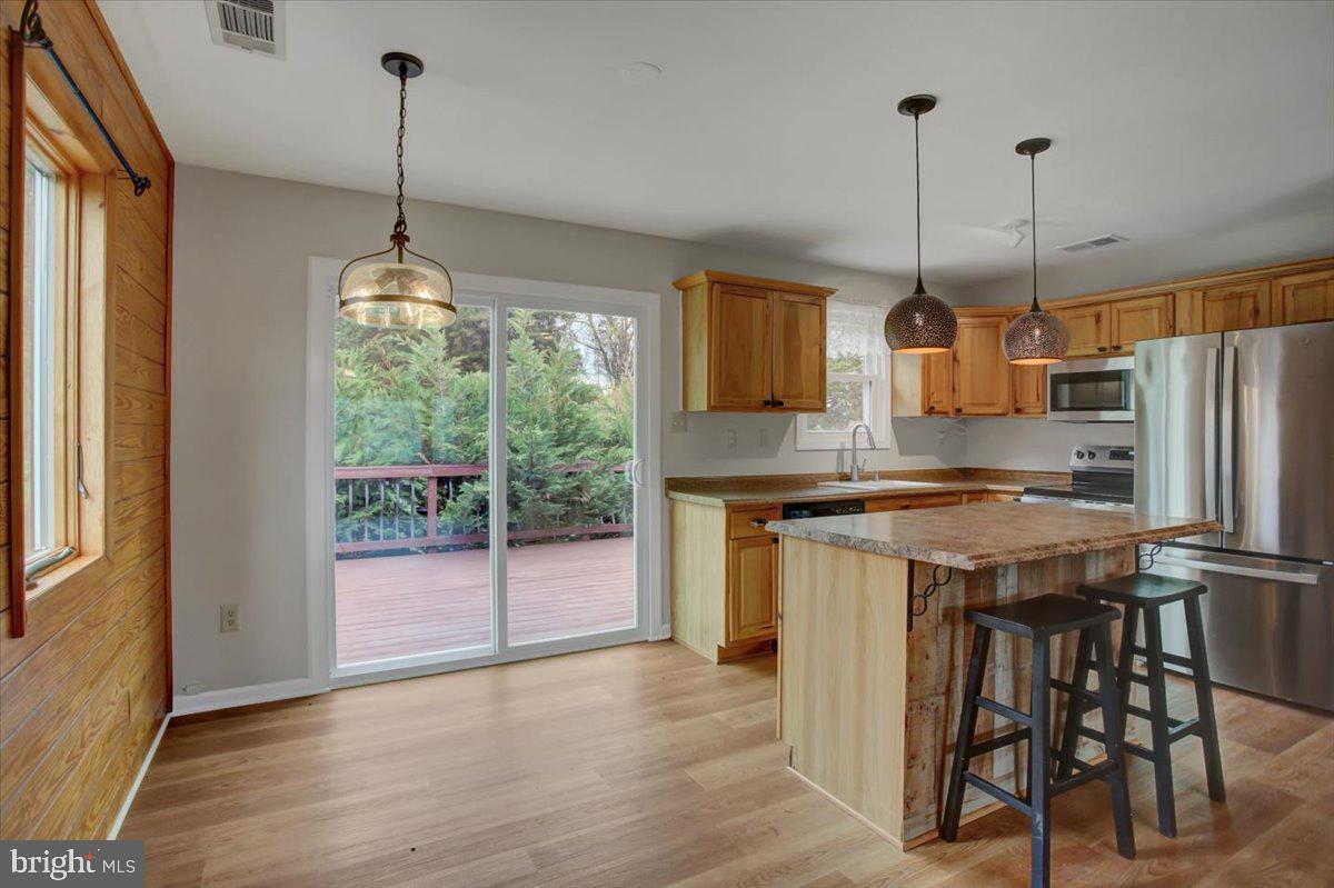 KEEDYSVILLE - Residential