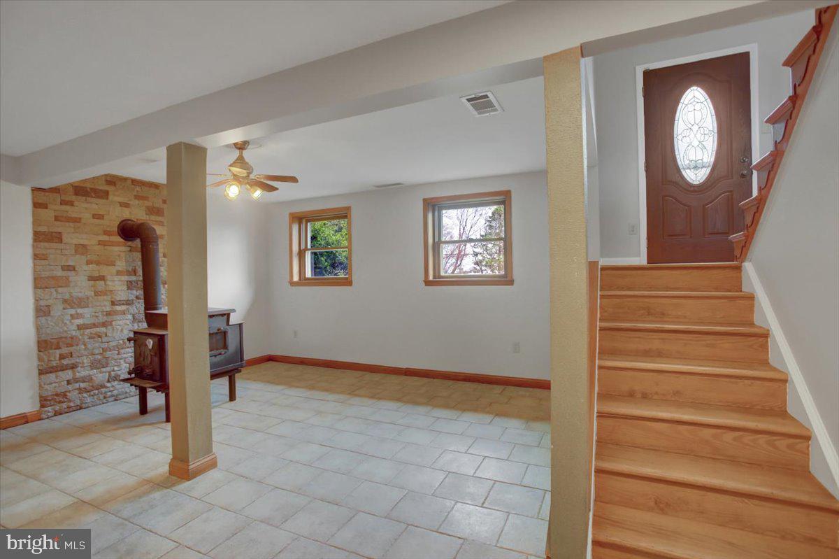 KEEDYSVILLE - Residential