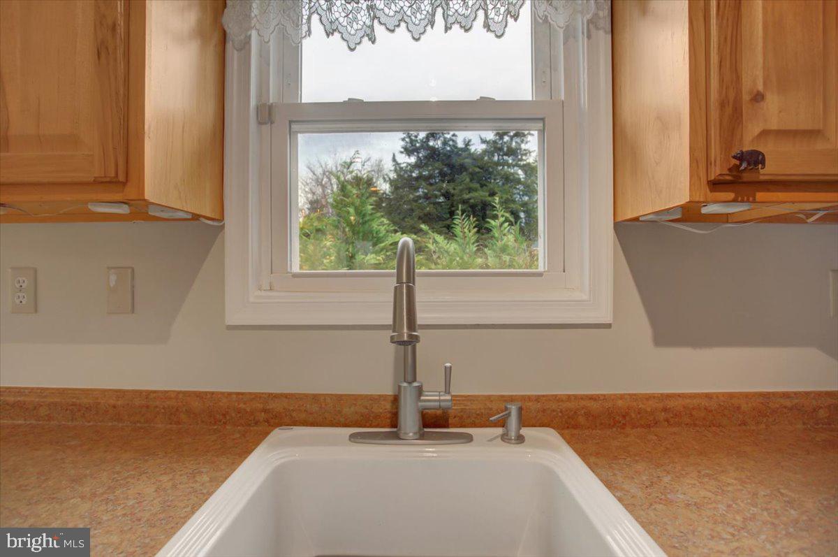 KEEDYSVILLE - Residential