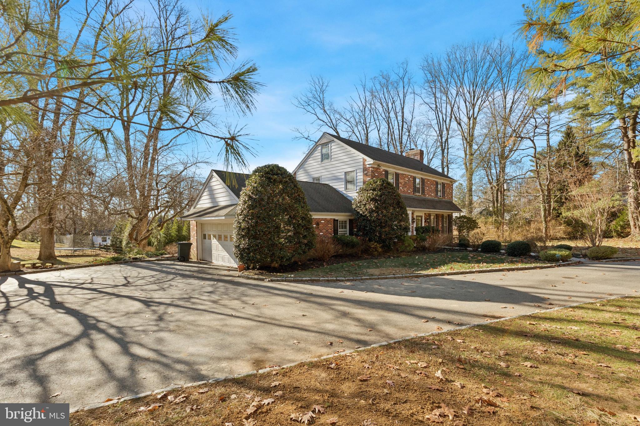 HOLLY HILL - Residential Lease