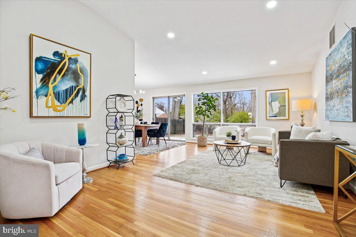 11505 MONTICELLO AVENUE