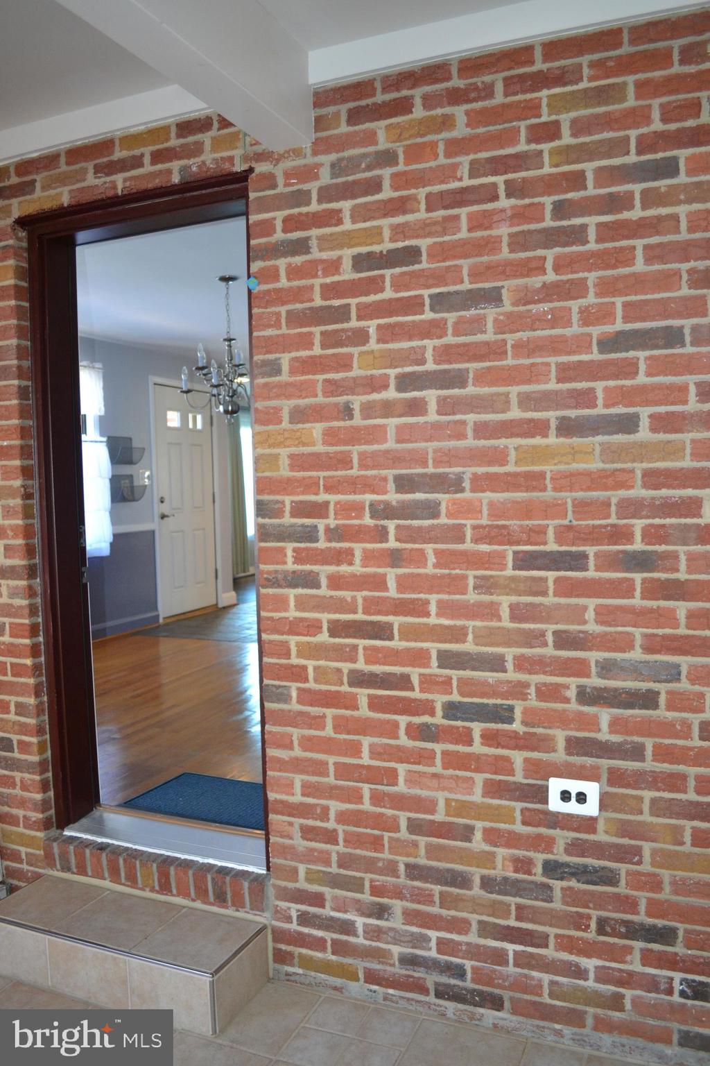 GERARD PLAZA - Residential