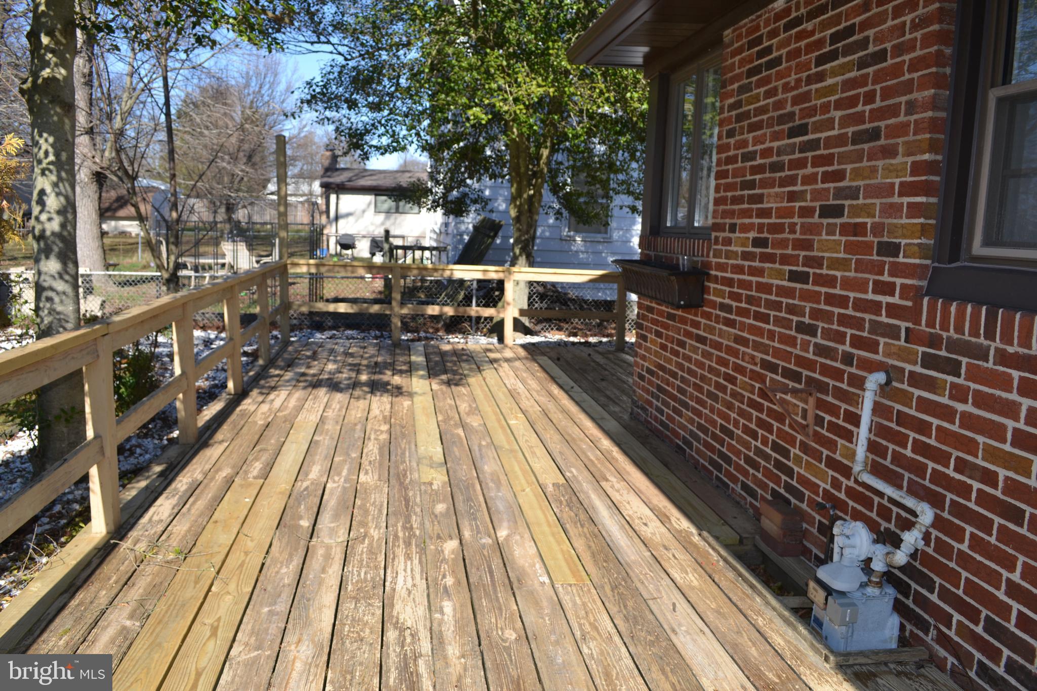 GERARD PLAZA - Residential