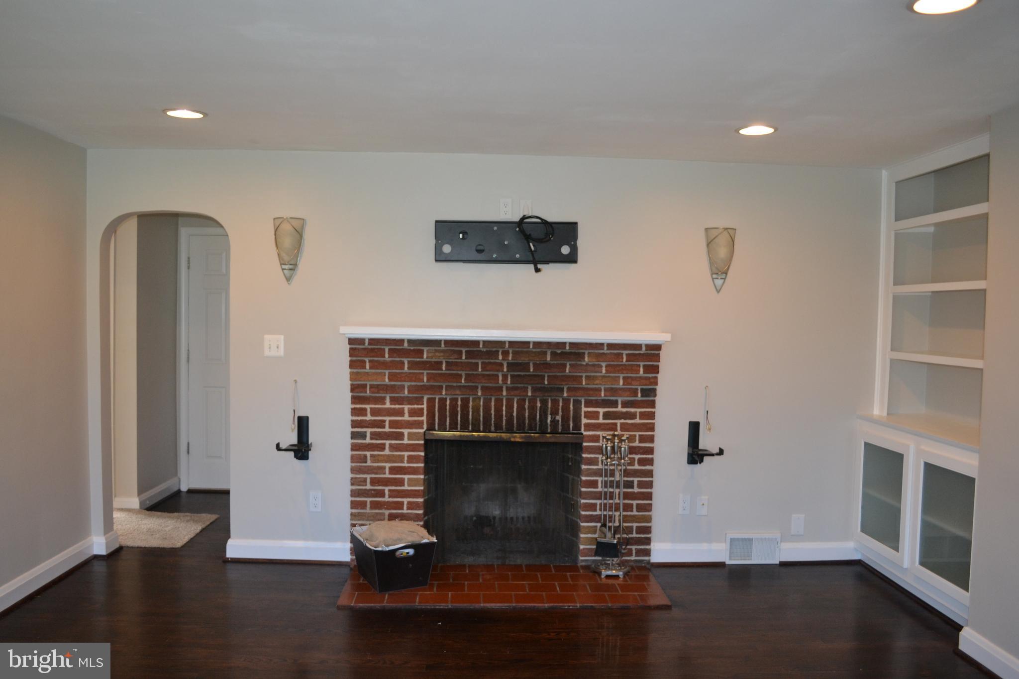 GERARD PLAZA - Residential