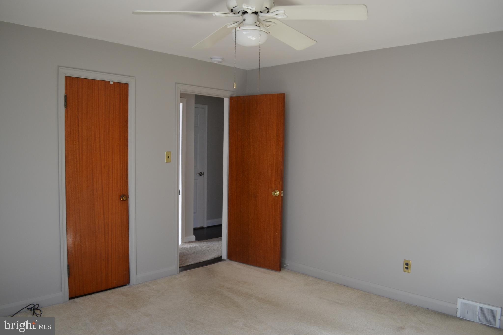 GERARD PLAZA - Residential